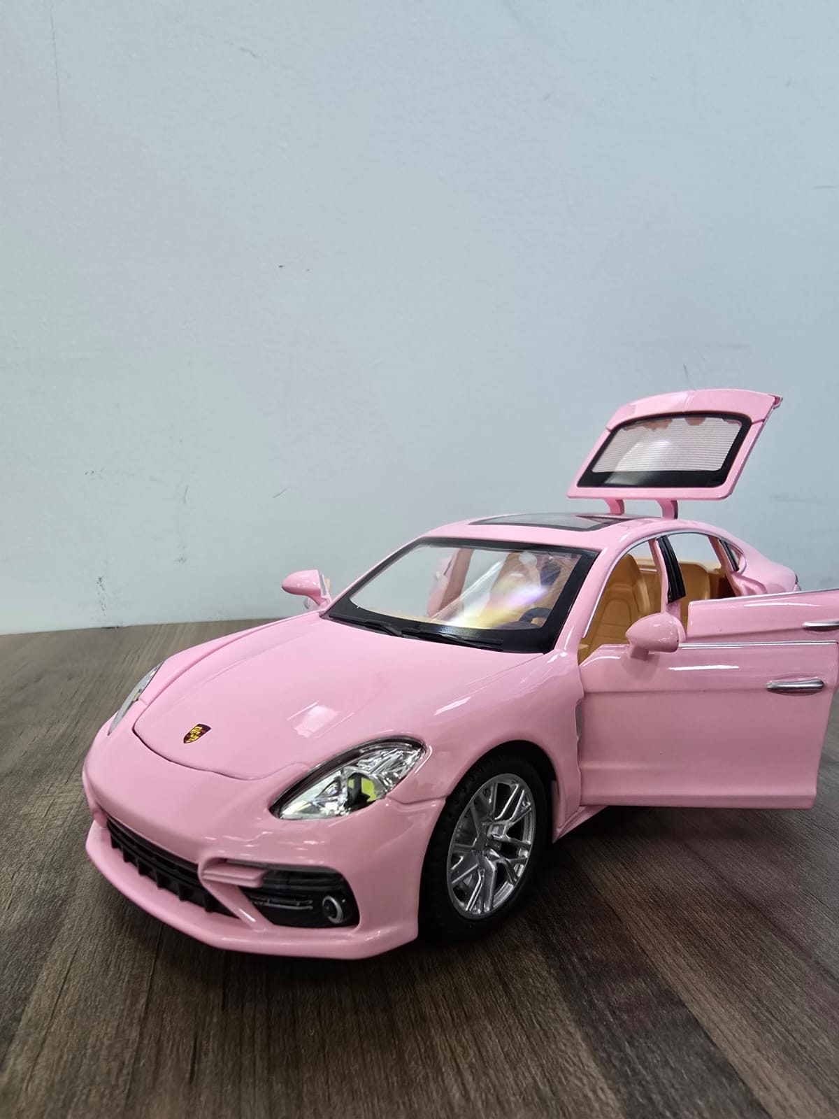 Porsche Panamera Turbo S Rosa